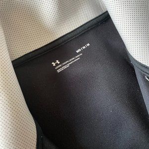 Under Armour Gray 1/2 zip Pullover, Size M